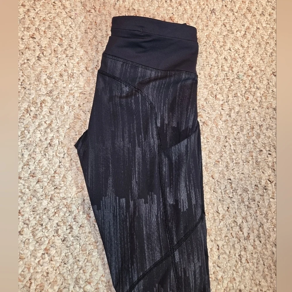 Cute Lululemon Full Length Leggings Women's Size 4